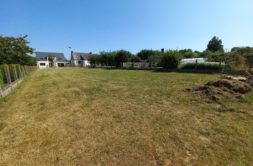 Terrain à Plestin-les-Greves 22310 768m2 85000 € - BEGU-24-09-06-2